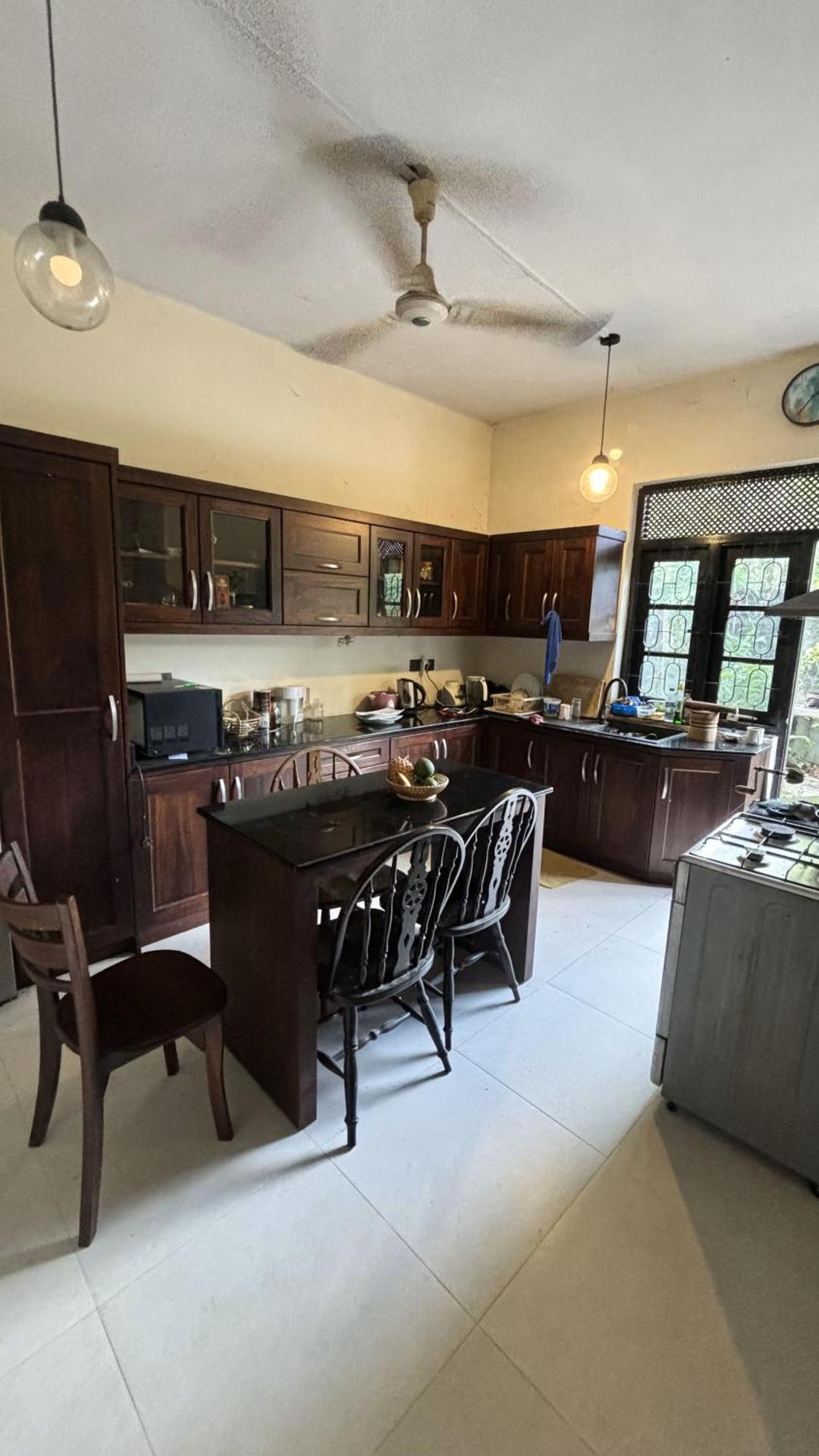 Airport Gateway Residence Negombo Bagian luar foto